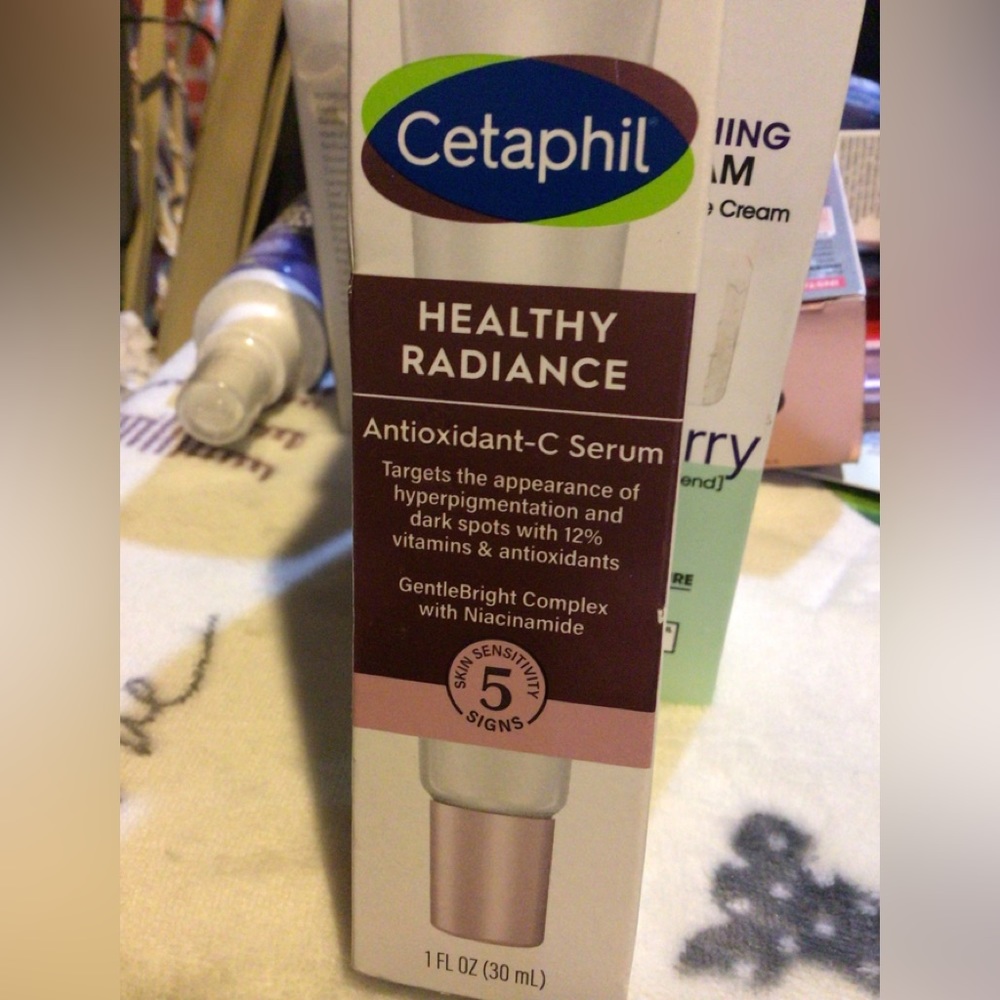 New cetaphil antioxidant - c serum